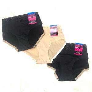SALE 💣 BUNDLE NWT Set of 3 pairs of Seamless Comfort Hipster 40861